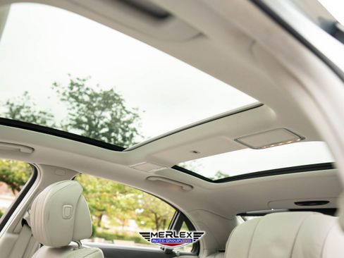 Used 2016 Mercedes-Benz S 550 4MATIC Sedan w/ Premium Package image 40