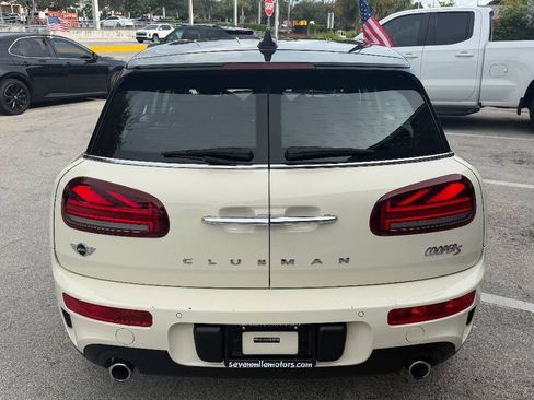 Used 2017 MINI Cooper Clubman S FWD image 6