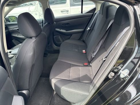 Used 2025 Nissan Sentra S FWD image 6