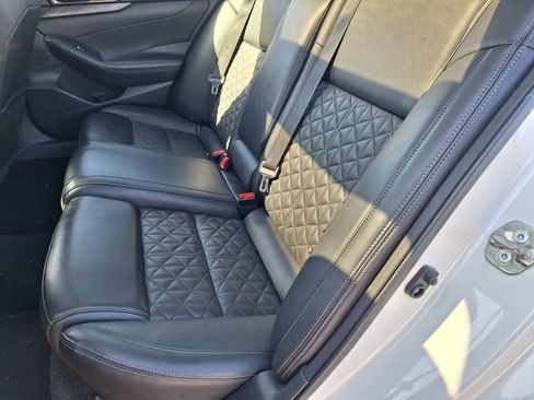 Used 2018 Nissan Maxima Platinum image 24