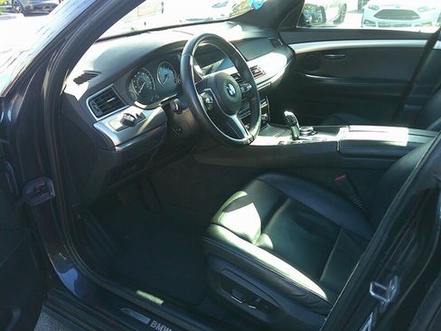 Used 2015 BMW 535i Gran Turismo image 18