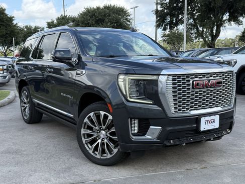 Used 2021 GMC Yukon Denali w/ Denali Premium Package AWD/4WD image 2