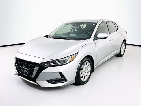 Used 2023 Nissan Sentra S image 3