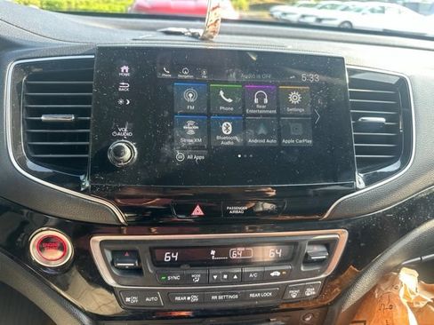Used 2022 Honda Pilot Black Edition image 12