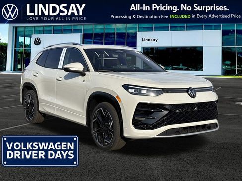 New 2026 Volkswagen Tiguan SEL R-Line AWD/4WD image 1