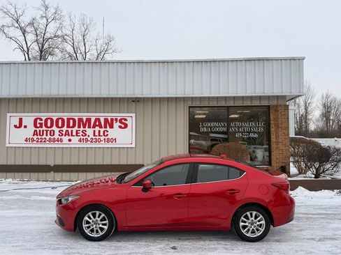 Used 2014 MAZDA MAZDA3 i Touring w/ Technology Package image 2