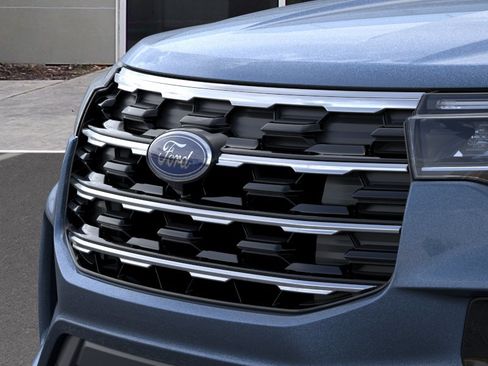 New 2026 Ford Explorer Active RWD image 17