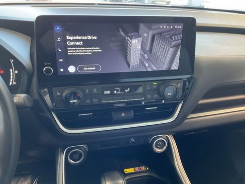 Certified 2024 Toyota Grand Highlander XLE image 15