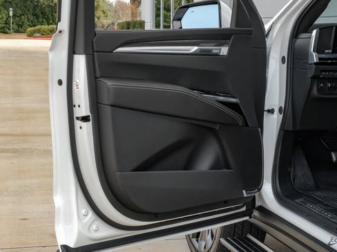 Used 2025 Cadillac Escalade V w/ LPO, Floor Liner Package image 99