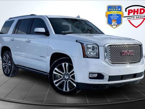 Used 2017 GMC Yukon Denali image 1