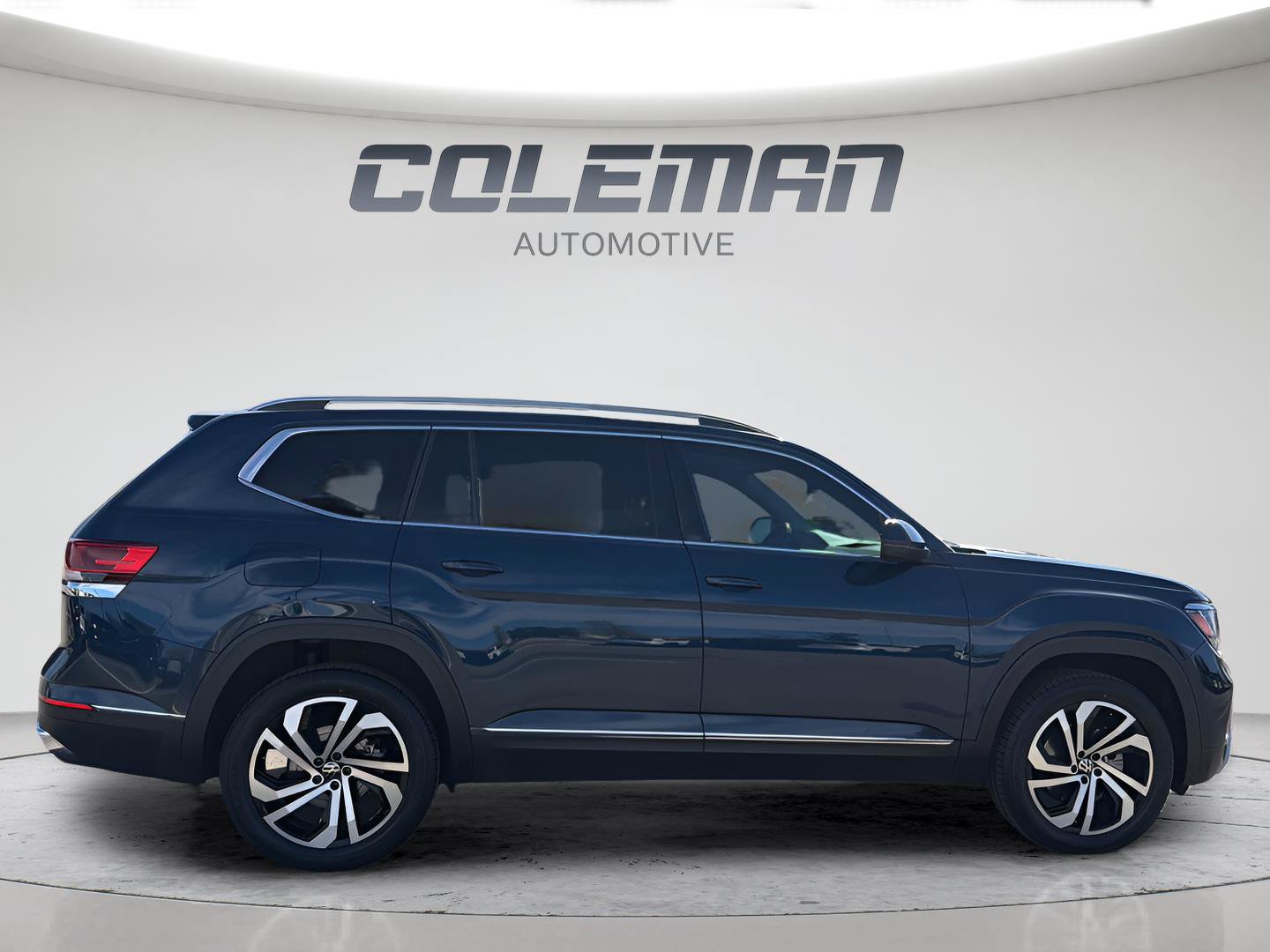 Used 2021 Volkswagen Atlas SEL Premium AWD/4WD image 6