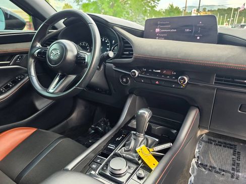 Used 2024 MAZDA MAZDA3 s AWD/4WD image 16