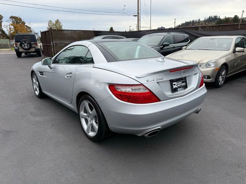 Used 2015 Mercedes-Benz SLK 250 image 7