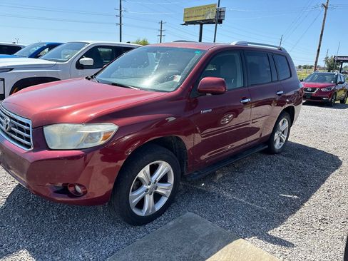 Used 2010 Toyota Highlander Limited w/ Extra Value Pkg 8 AWD/4WD image 3