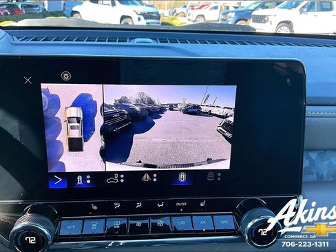 Used 2024 Chevrolet Colorado ZR2 w/ ZR2 Bison Edition image 12