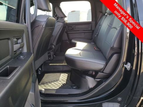 Used 2024 RAM 3500 Tradesman w/ Chrome Appearance Group image 24