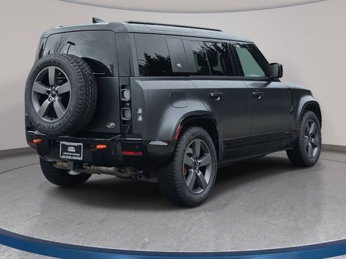 Used 2023 Land Rover Defender 110 X AWD/4WD image 6