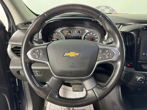 Used 2020 Chevrolet Traverse LT AWD/4WD image 13