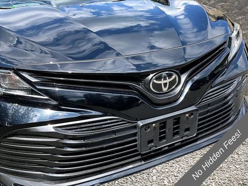 Used 2018 Toyota Camry LE w/ Protection Package (Q2) FWD image 24