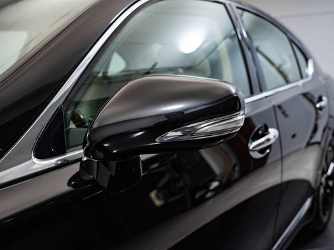 Used 2011 Lexus LS 460 AWD w/ Luxury Value Edition image 17