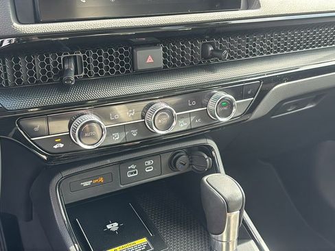 Used 2024 Honda CR-V EX-L image 20