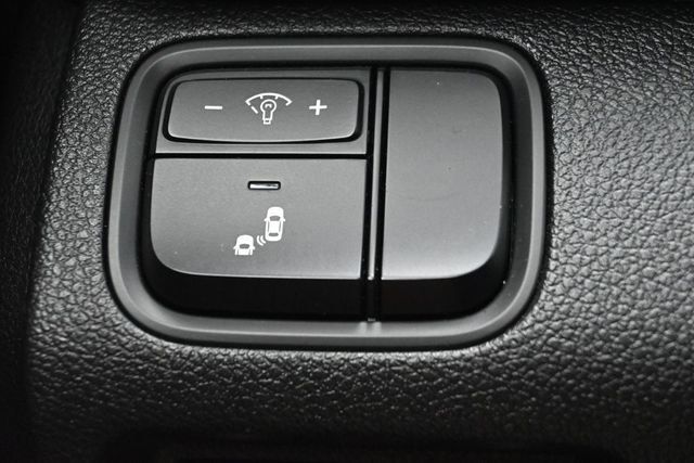 Used 2018 Kia Optima S FWD image 22