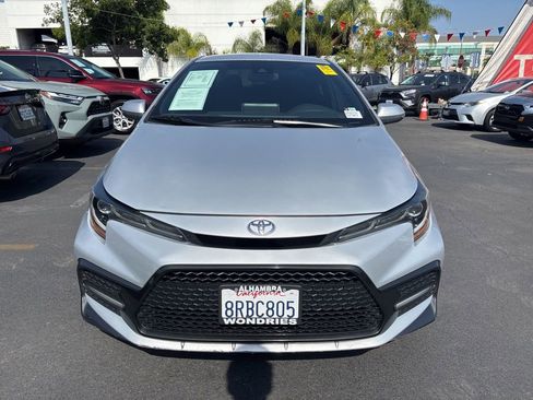 Used 2020 Toyota Corolla SE w/ Carpet Mat Package (TMS) FWD image 9