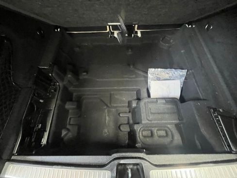 Used 2018 Mercedes-Benz GLC 300 GLC 300 image 29