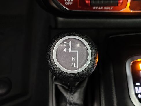 New 2026 Jeep Wrangler Willys AWD/4WD image 28