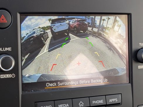 Used 2025 Subaru Crosstrek 2.0i image 20