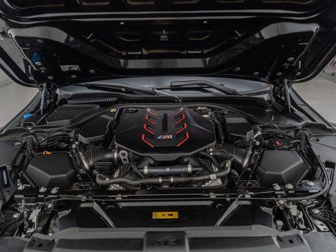 Used 2025 BMW M5 w/ Carbon Package image 75