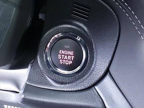 Certified 2025 Subaru Outback Premium image 9