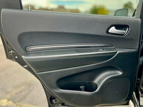 Used 2022 Dodge Durango SXT image 14