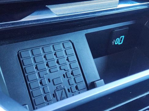 Certified 2024 Ford F250 Lariat image 27