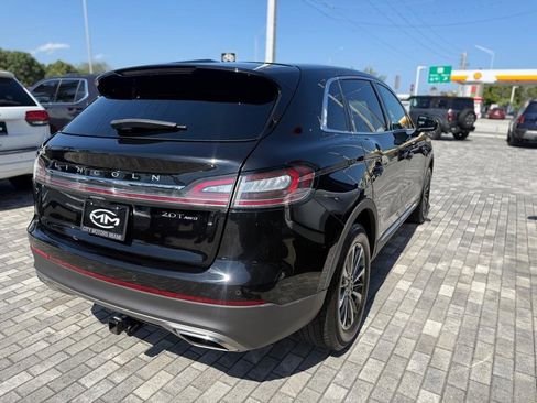 Used 2019 Lincoln Nautilus Select AWD/4WD image 9