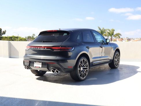 New 2026 Porsche Macan AWD/4WD image 9
