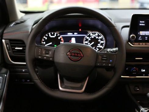 New 2026 Nissan Rogue SV image 19