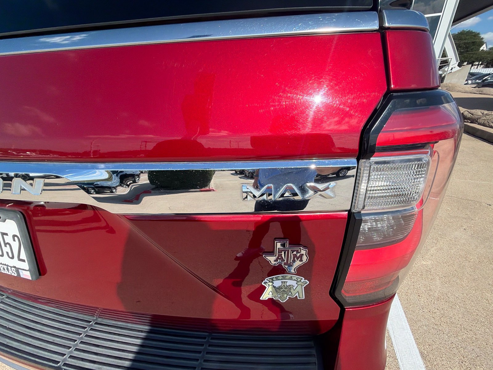 Used 2018 Ford Expedition Max Limited w/ Equipment Group 301A RWD image 11