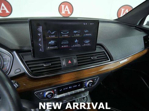 Used 2021 Audi Q5 2.0T Premium w/ Convenience Package image 18