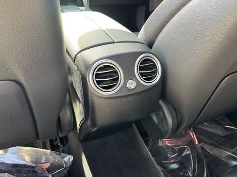 Certified 2022 Mercedes-Benz GLC 43 AMG 4MATIC image 18