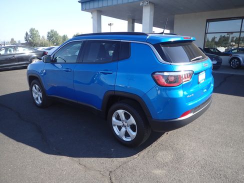Used 2019 Jeep Compass Latitude w/ Popular Equipment Group image 3
