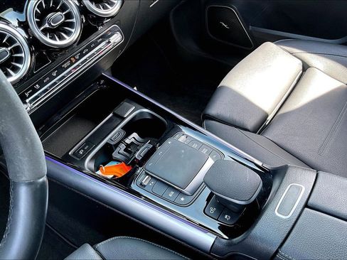 Used 2023 Mercedes-Benz GLA 35 AMG 4MATIC image 15