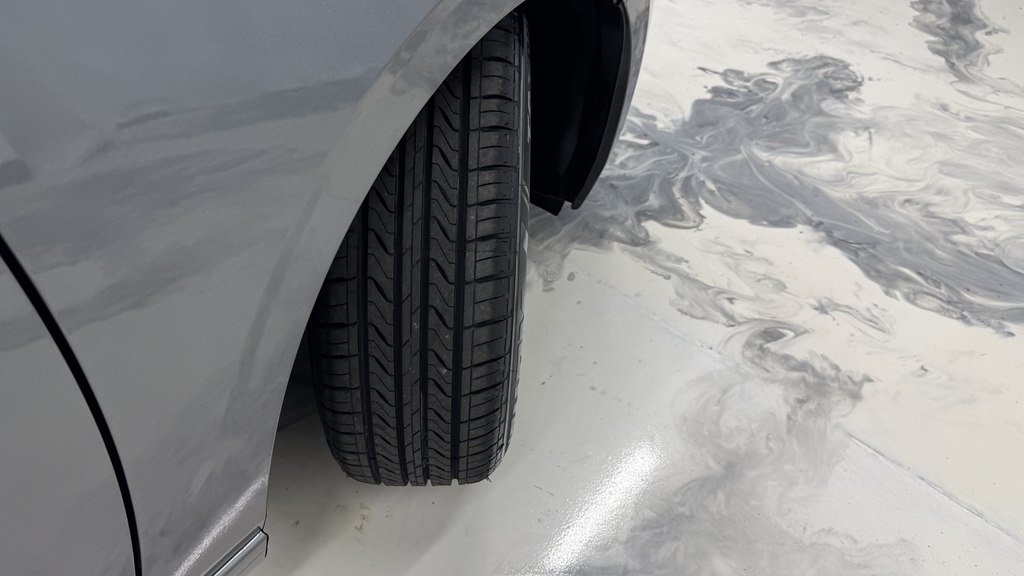 Used 2023 Nissan Sentra SV FWD image 10