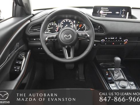 Used 2025 MAZDA CX-30 Carbon image 23