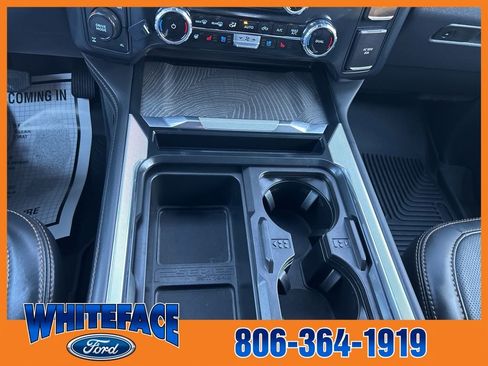 Used 2023 Ford F350 Platinum w/ FX4 Off-Road Package image 31