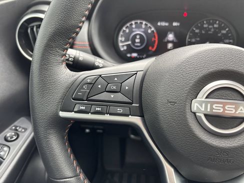 Used 2024 Nissan Kicks SR w/ SR Premium Package FWD image 16