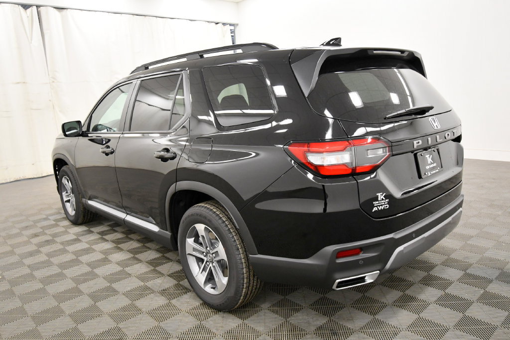 New 2026 Honda Pilot EX-L image 5