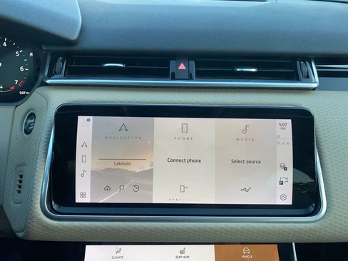 Used 2021 Land Rover Range Rover Velar S image 35