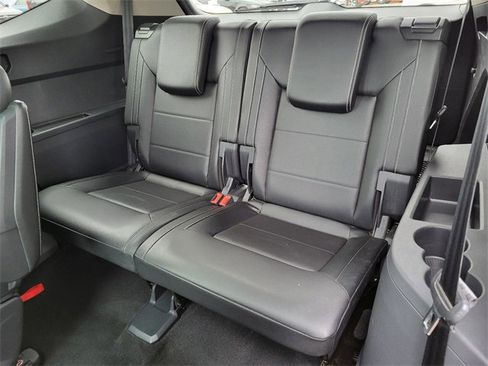 Used 2023 Volkswagen Atlas SEL image 6