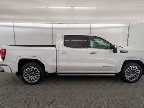 Used 2025 GMC Sierra 1500 Denali Ultimate image 7